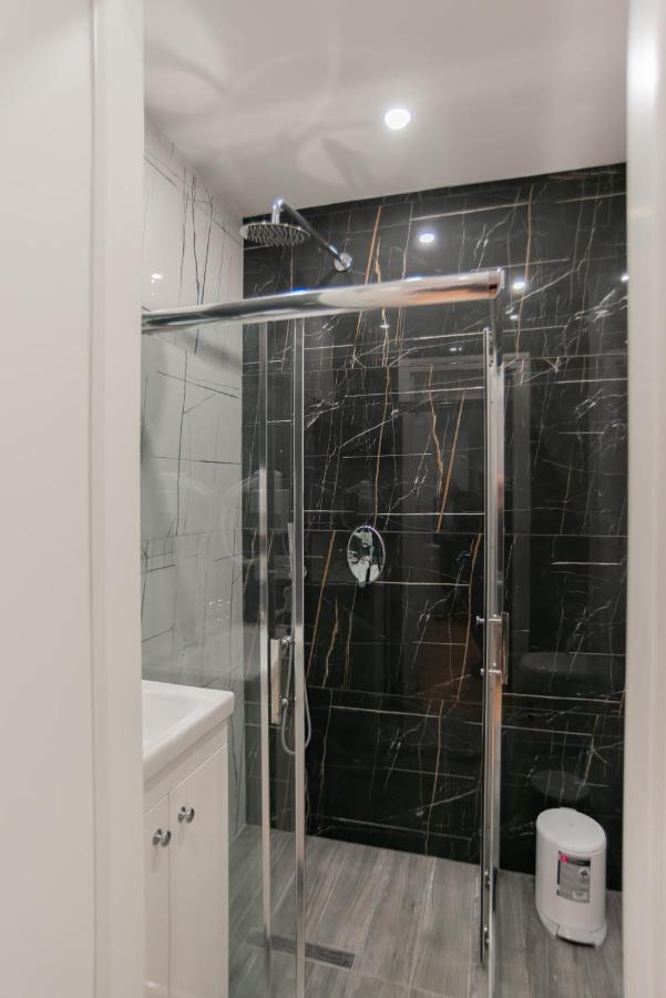 La Gioia Apartment 티라나 외부 사진
