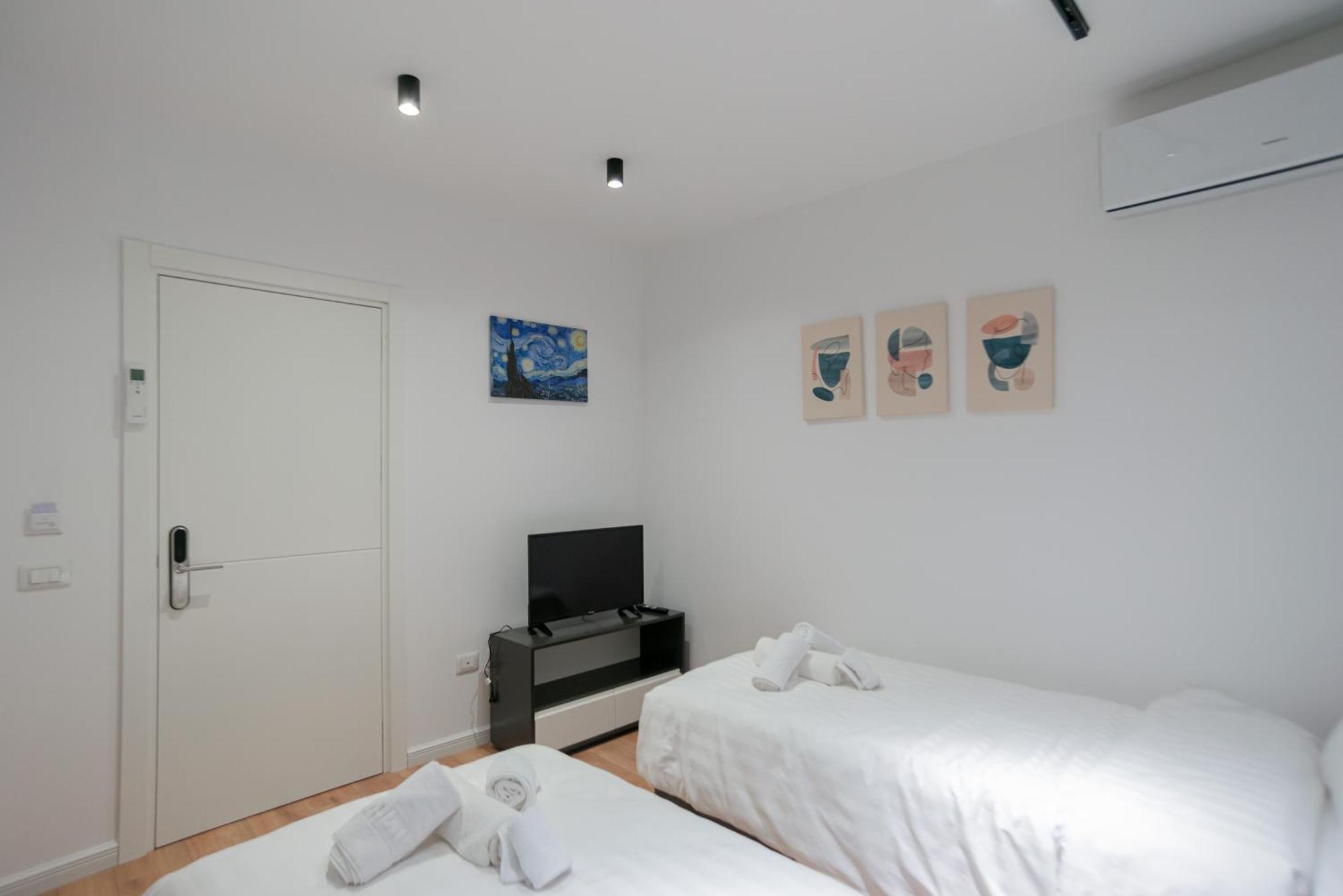 La Gioia Apartment 티라나 외부 사진