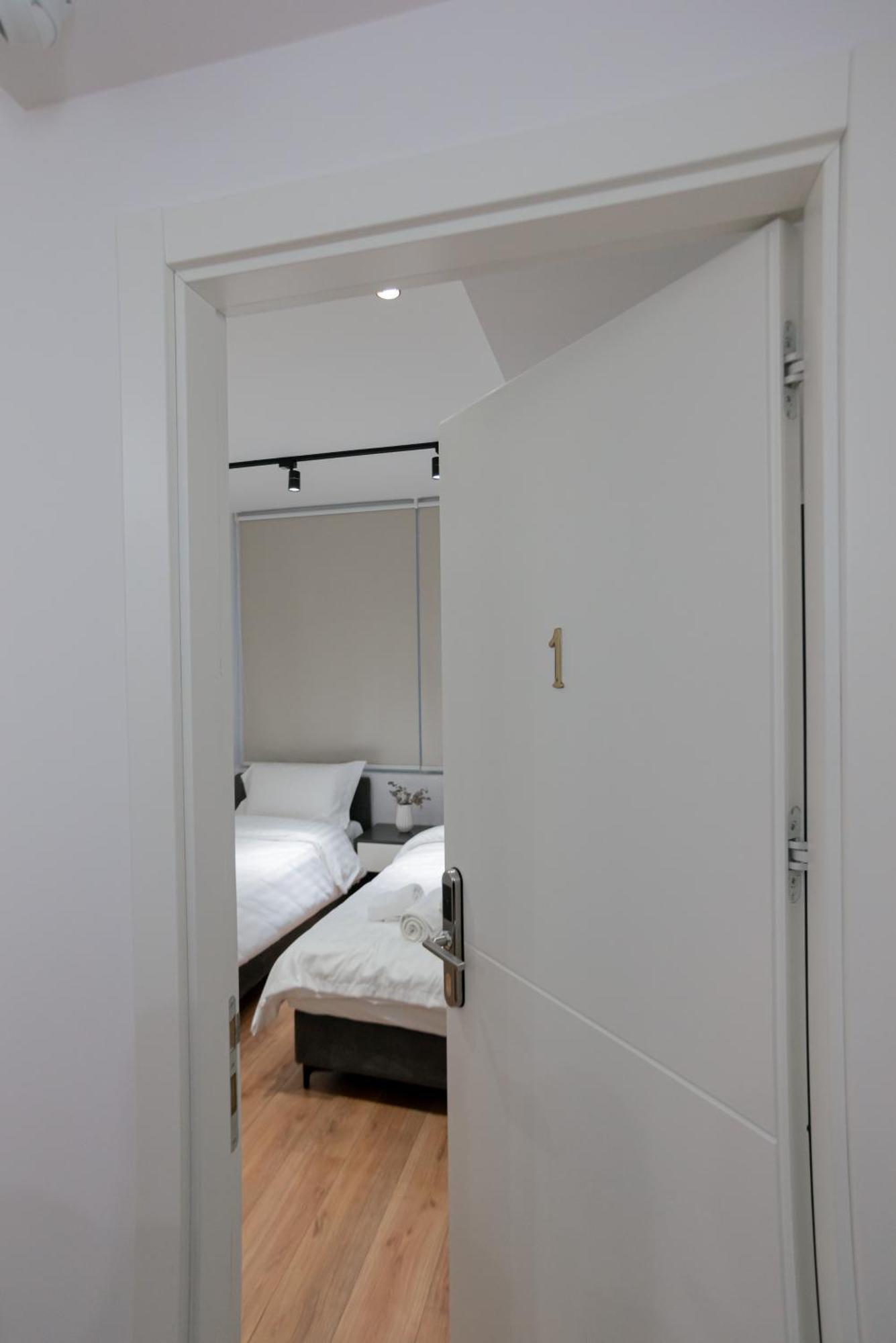 La Gioia Apartment 티라나 외부 사진